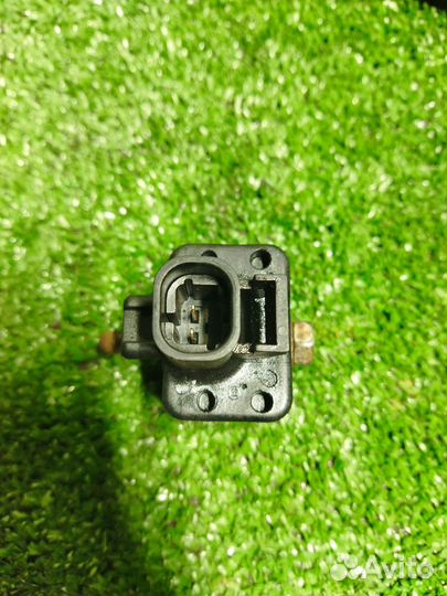 Датчик удара Cadillac Escalade GMT900