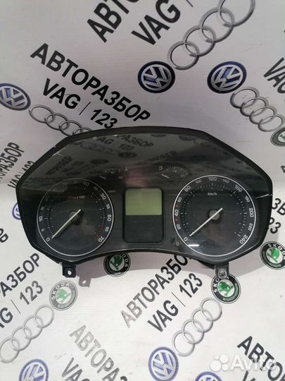 Панель приборов АКПП Шкода Октавия А5