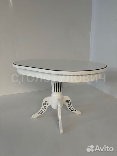 Кухонный стол