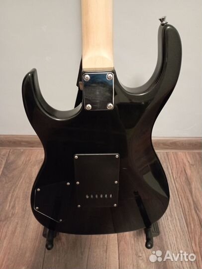 Электрогитара Superstrat+комбик Fender+чехол