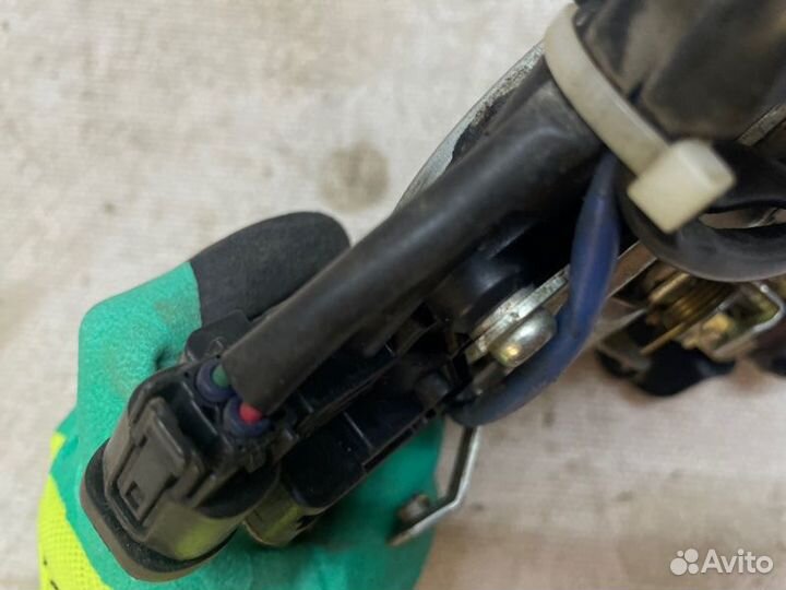 Замок крышки багажника Lexus Rx 330 XU30 3MZ-FE