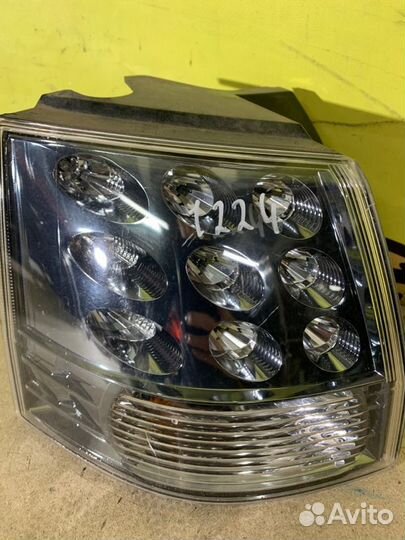 Фонарь заднего хода левый Mitsubishi Outlander XL