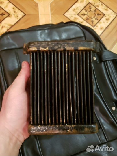 Масляный радиатор заз 965.Ранний редкий радиатор