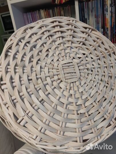 Корзина плетеная большая