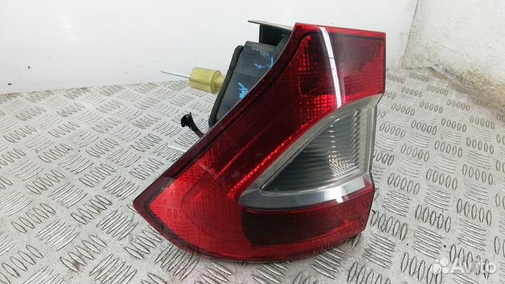 Фонарь 1524440 Ford Galaxy (2006-2016)