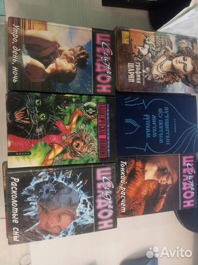 Продам книги