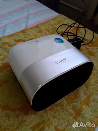 Лампа для ногтей