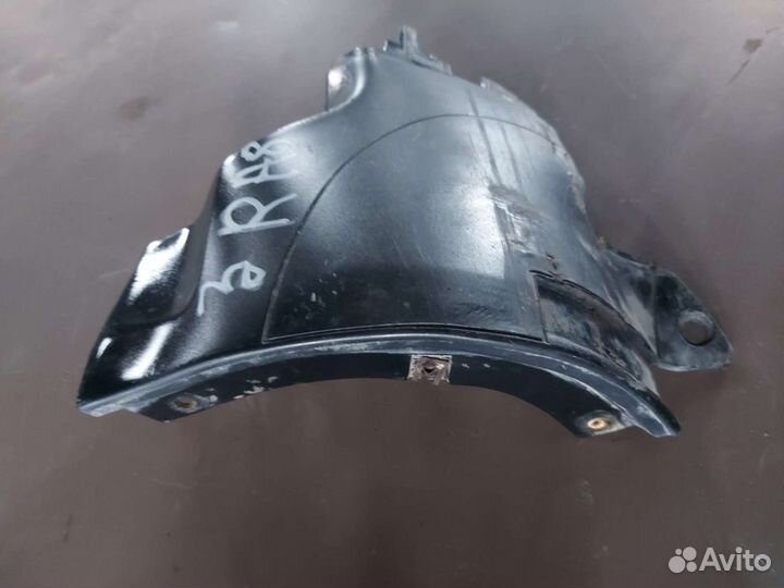 Уголок порога задний правый Audi A8 D3