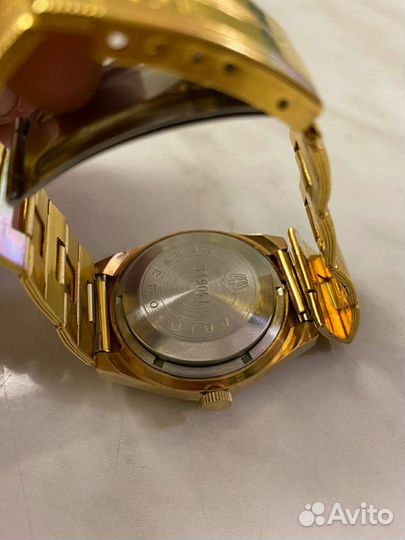 Часы Полет,Календарь,автоподзавод,позолота AU10