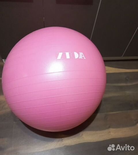 Гимнастический мяч