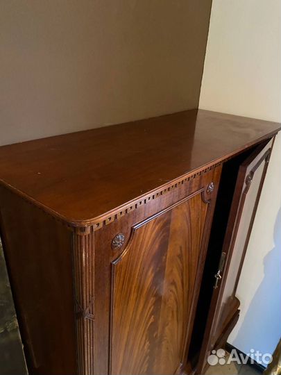 Шкаф винтаж