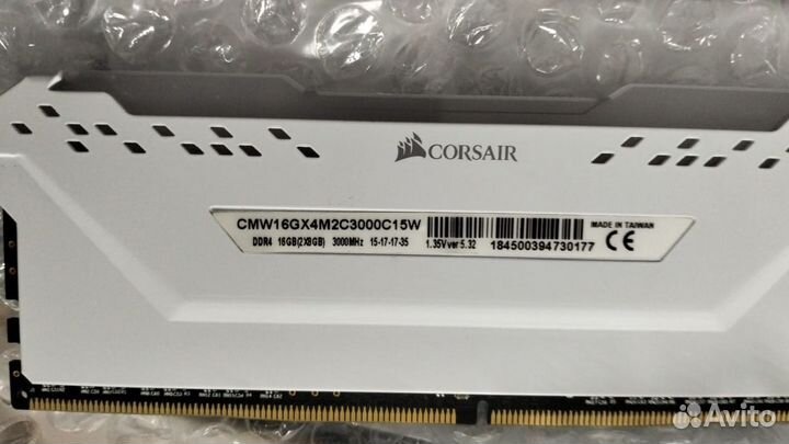 Оперативная память DDR4 32 GB 3000MHz Corsair Veng