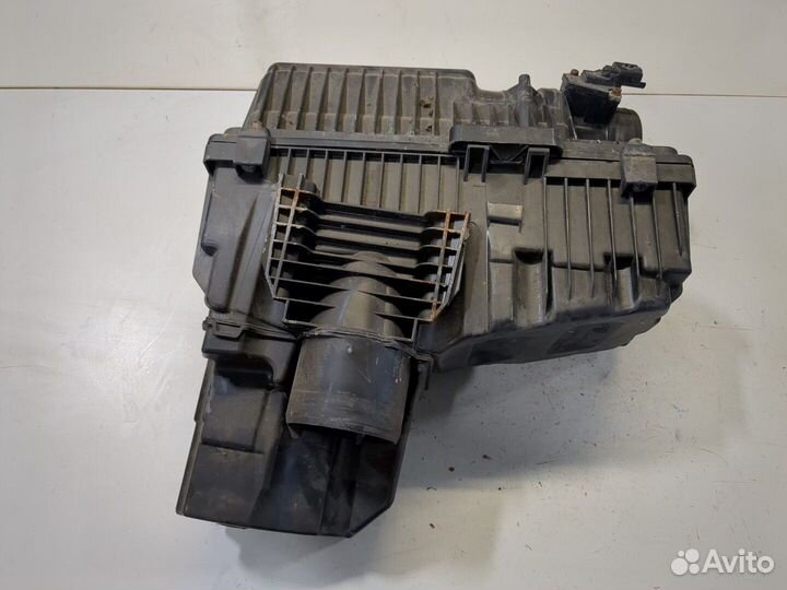 Корпус воздушного фильтра Peugeot Expert, 2011