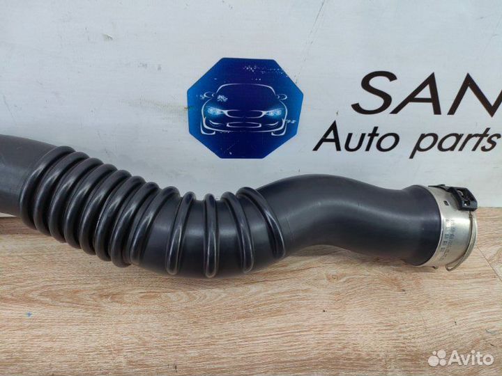 Патрубок интеркулера Bmw 3 F30 N20B20 2013