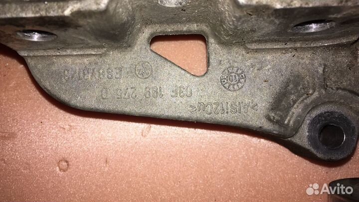 Кронштейн vw VAG 03F199275D, 03F260885, 03F903141F