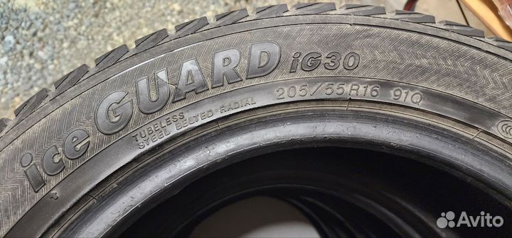 Yokohama Ice Guard IG30 205/55 R16