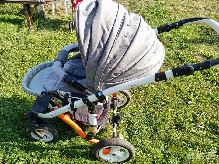 Прогулочная коляска