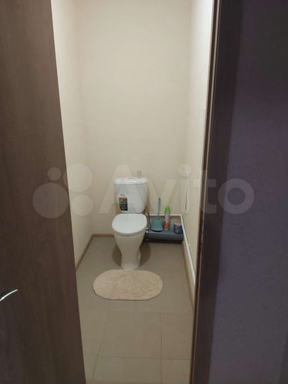 2-к. квартира, 64 м², 8/9 эт.