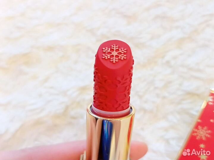 Estee lauder помада новая