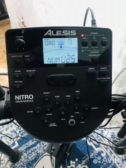 Электронная ударная установка Alesis DM7X