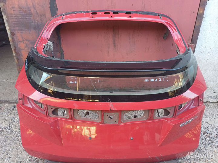 Крышка багажника на Хонду цивик5д 2008г