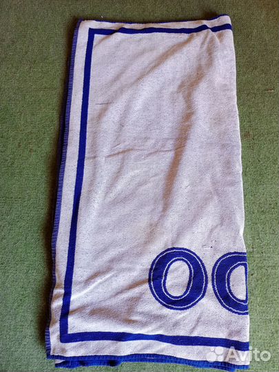 Махровое полотенце бу