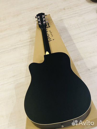 Гитара Большая Черная матовая