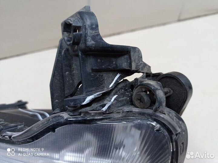 Фара противотуманная передняя правая