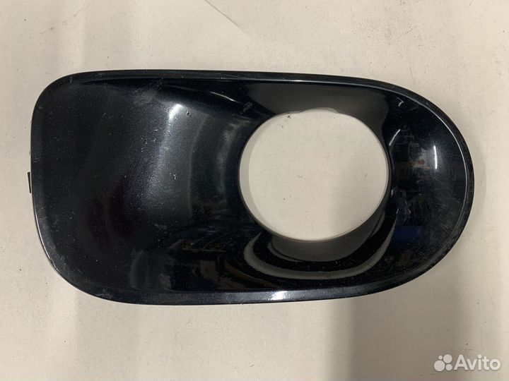 Рамка накладка туманки птф правая BMW E53 X5