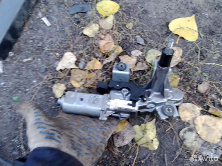 Моторчик стеклоочистителя Land Rover Discovery 3