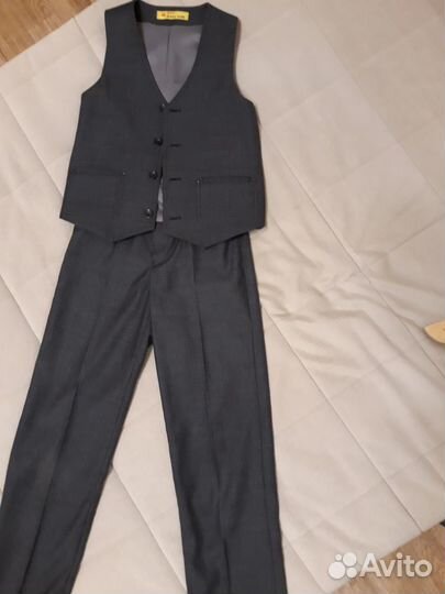 Жилет, брюки 140см,152см,брюки 146см