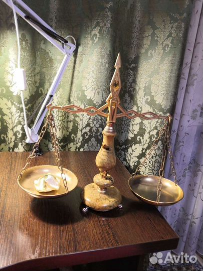 Весы декоративные, винтажные