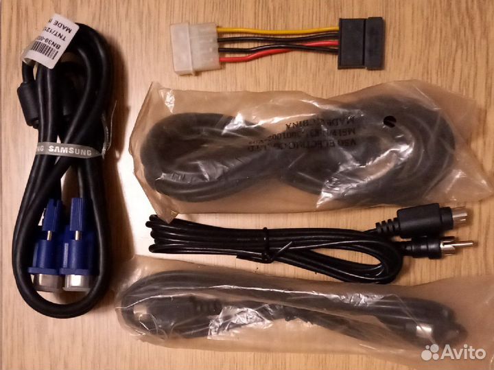 Кабели, переходники, наушники, адаптеры