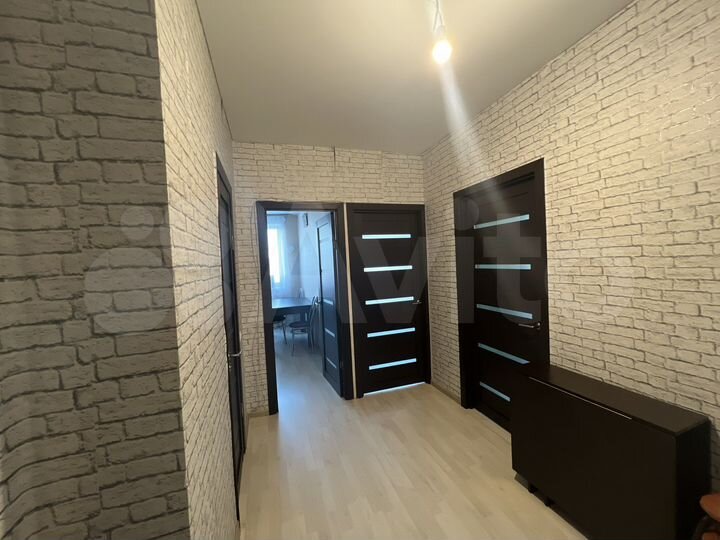 2-к. квартира, 60 м², 2/3 эт.