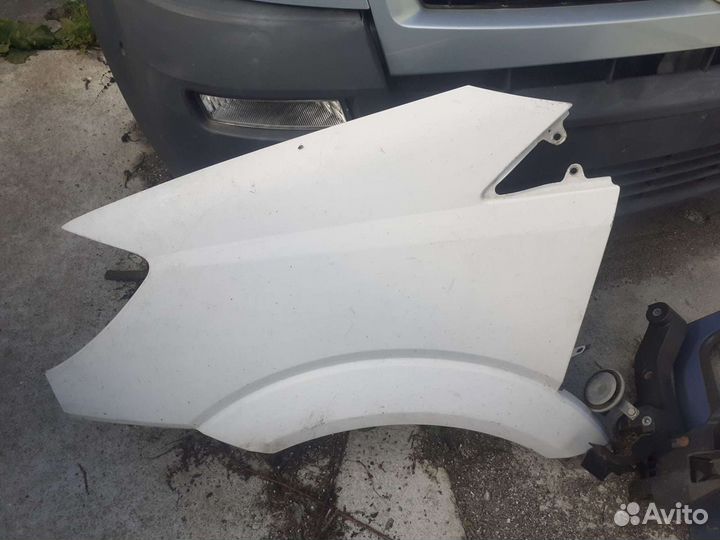 Крыло Мерседес Спринтер 906