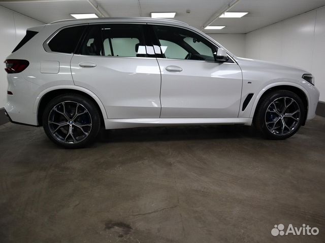 BMW X5 3.0 AT, 2022