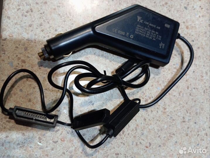 Автомобильное зарядное для квадрокоптера Mavic 2
