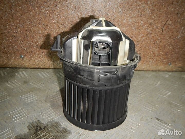 Моторчик отопителя, Peugeot (Пежо) -308 (07)