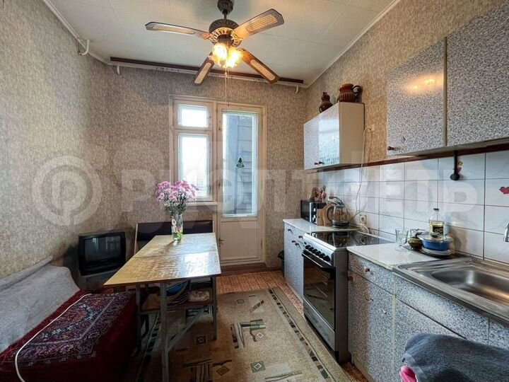 2-к. квартира, 56 м², 6/9 эт.