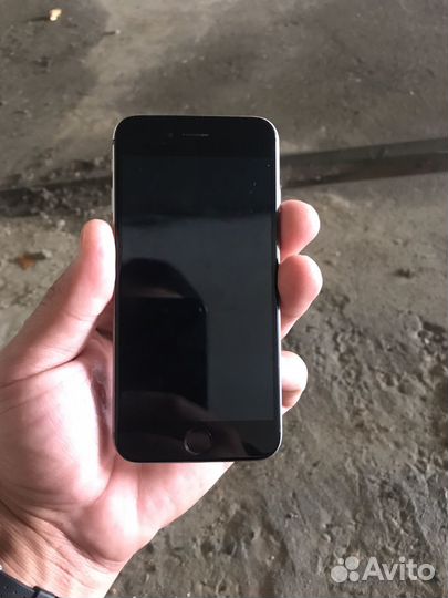 iPhone 6, 16 ГБ