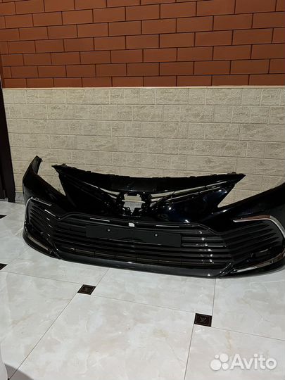 Бампер передний рестайлинг на toyota camry v70-75