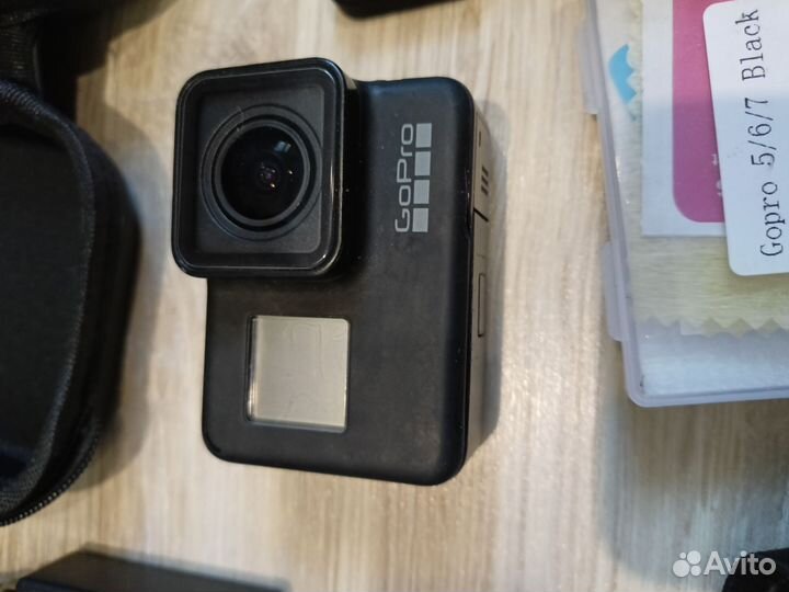 Камера GoPro 7 black на запчасти + аксессуары