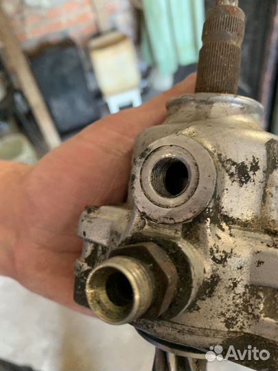 Редуктор рулевой рейки на ауди б3