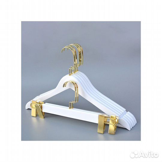 Вешалки плечики для одежды