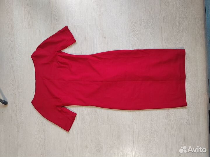 Отдам бесплатно 40-42 размер женские вещи пакетом