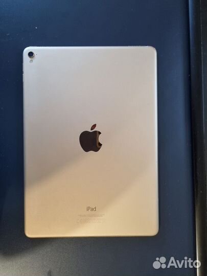 iPad pro 9.7, A1673