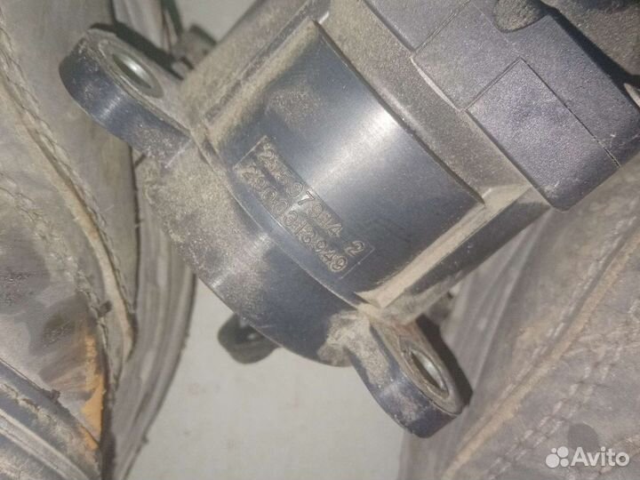 Датчик положения заслонки Land Rover Discovery III