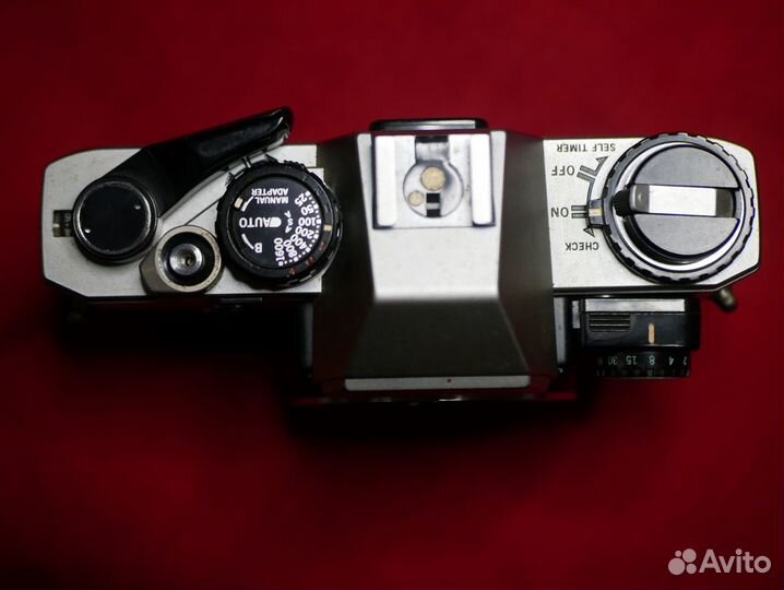 Шикарный olympus OM10 с адаптером выдержек