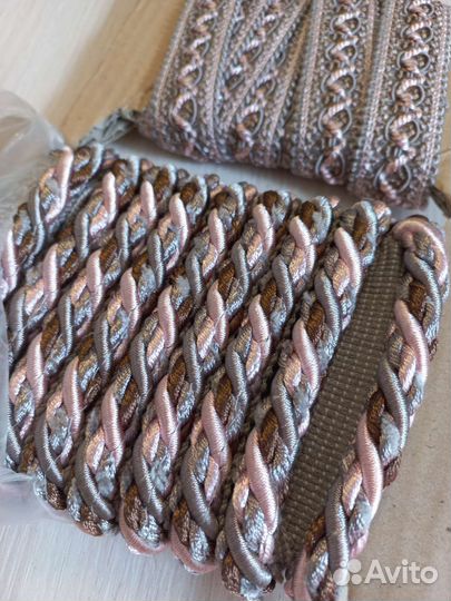 Декоративный шнур, лента, фурнитура для портьеры