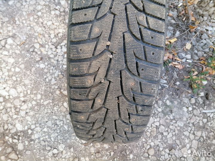 Hankook Winter I'Pike 215/60 R16 99T